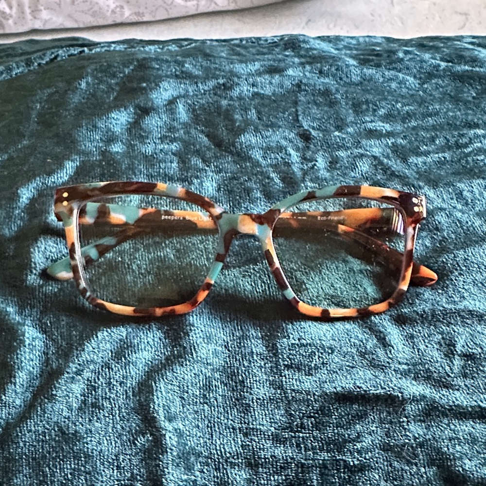 Brand new pair of Peepers progressive readers -Women's Glasses
